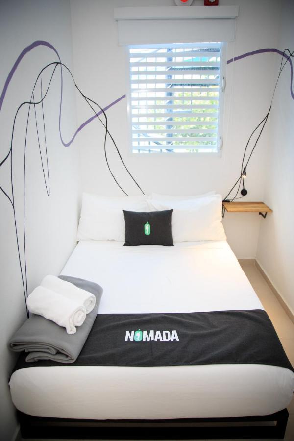 Nomada Beach Hostel- Isla Verde San Juan Esterno foto