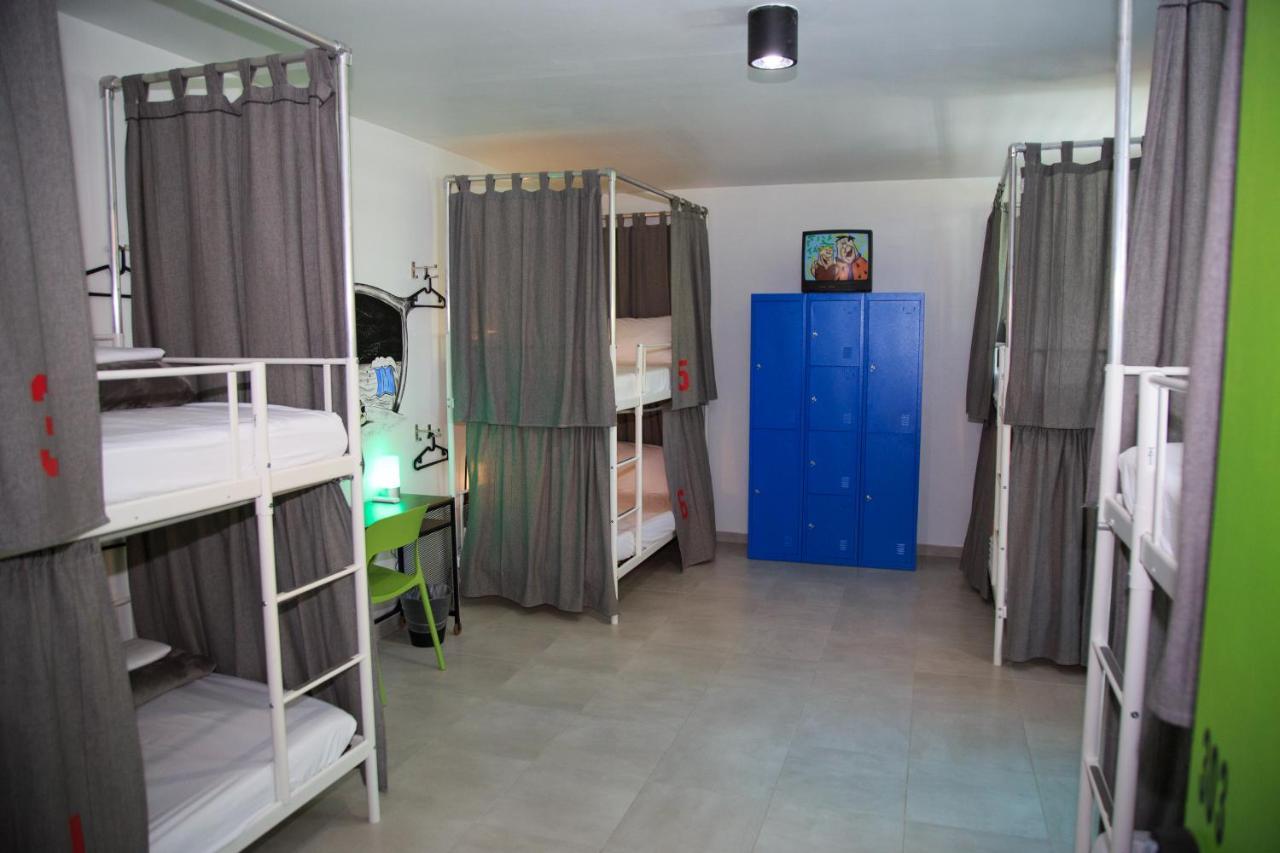 Nomada Beach Hostel- Isla Verde San Juan Esterno foto